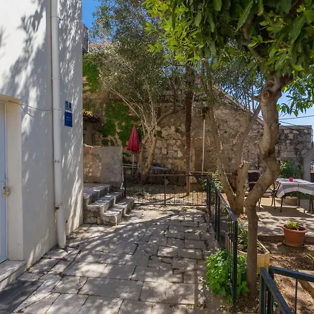 Sunny Mara * Dubrovník