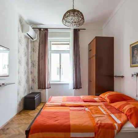 Apartment Sunny Mara