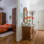 Sunny Mara Apartment *
