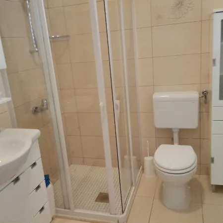 アパート Sunny Mara