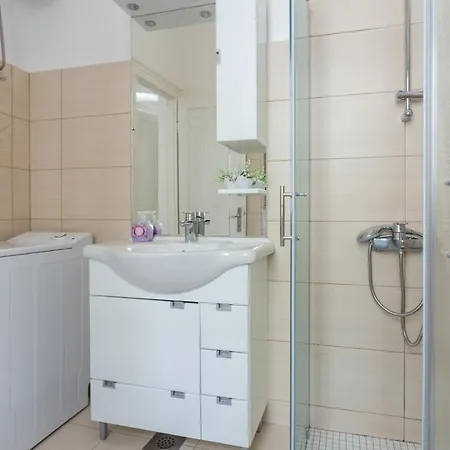 Sunny Mara アパート *